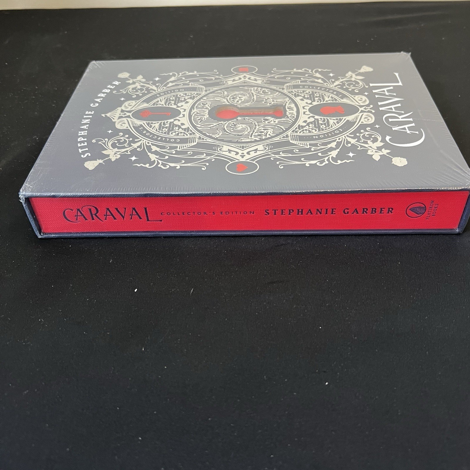 Caraval Collector&rsquo;s Edition by Stephanie Garber (2020, Hardcover) Sealed