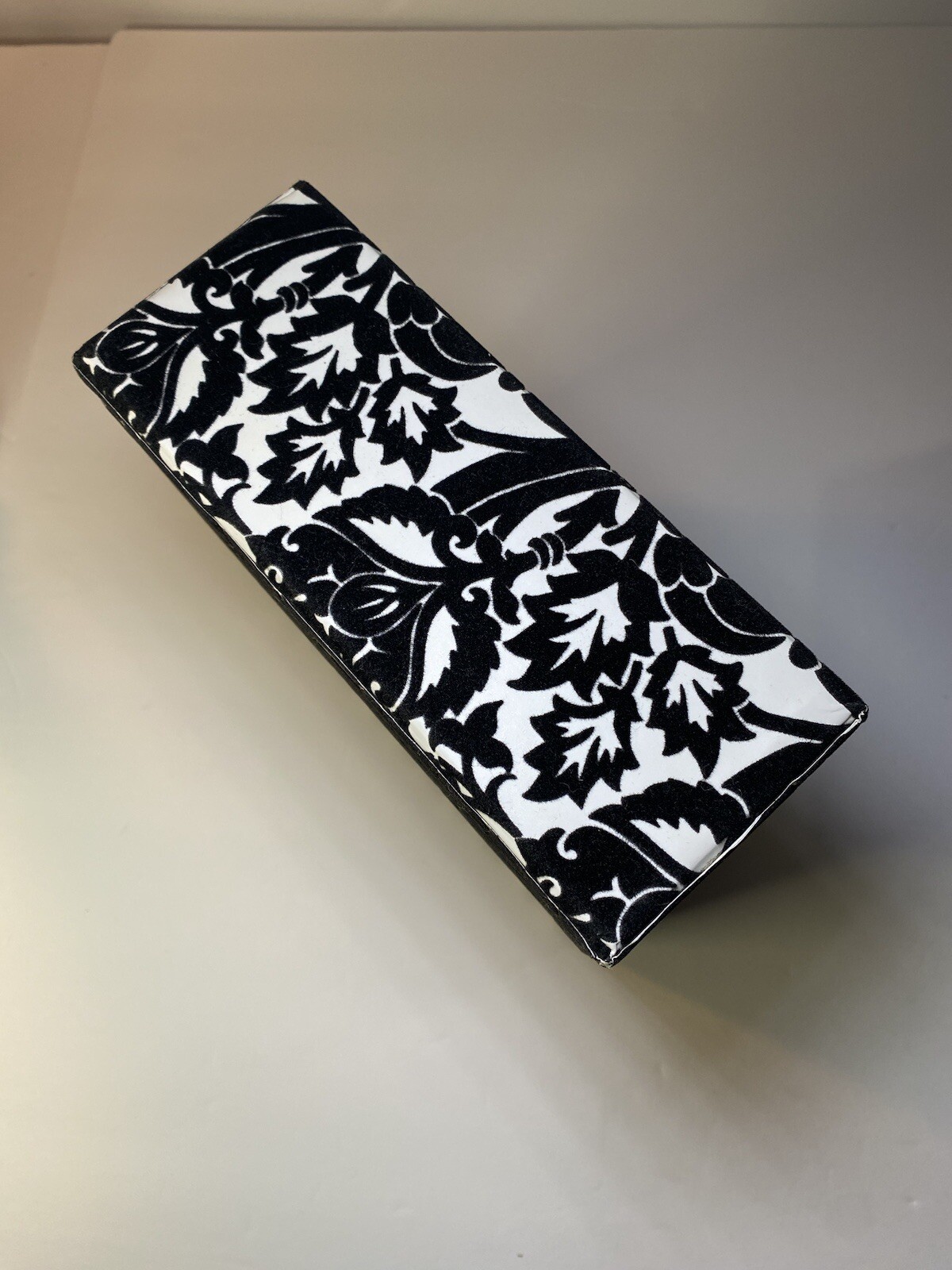 Luxe City Guides in Box, set of 12 in black flocked on white bkgd Travel Gift