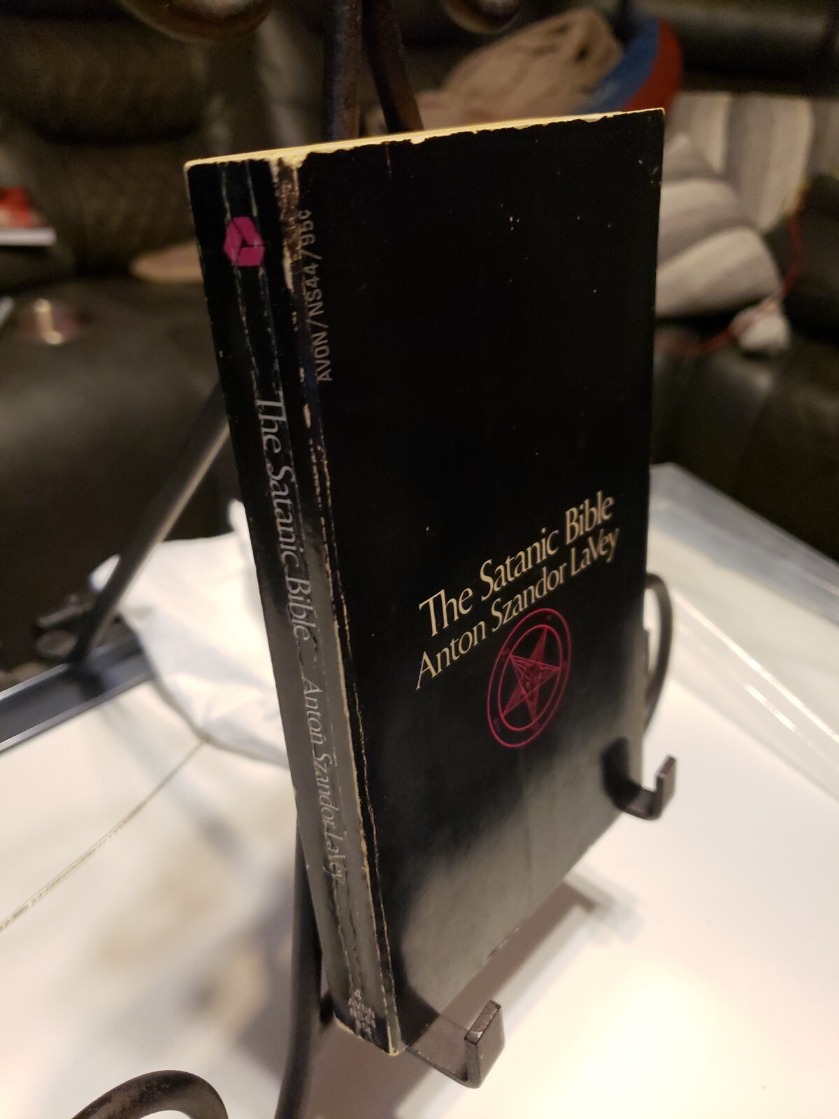 The Satanic Bible Anton LaVey 4th Edition CHURCH of SATAN VTG 1971