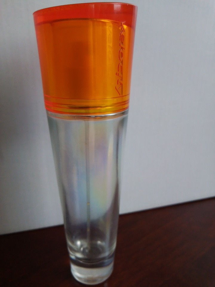 Vintage Velocity Eau De Parfum by Mary Kay Empty 1.7oz 50ml Bottle 6&Prime; Tall