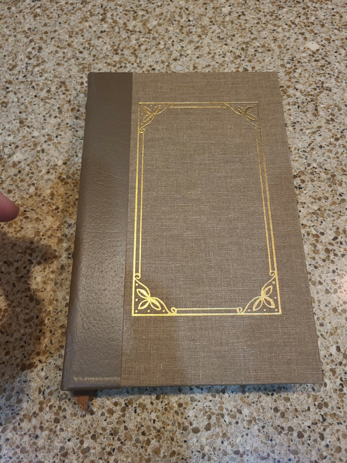 The Trial of the U2, Alan Dershowitz Gryphon Editions Notable Trials Library