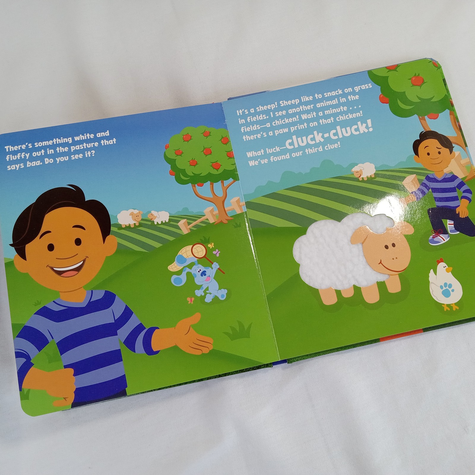 Blue&rsquo;s Clues & You! First Look & Find + Farm Day Touch-and-Feel Book Set