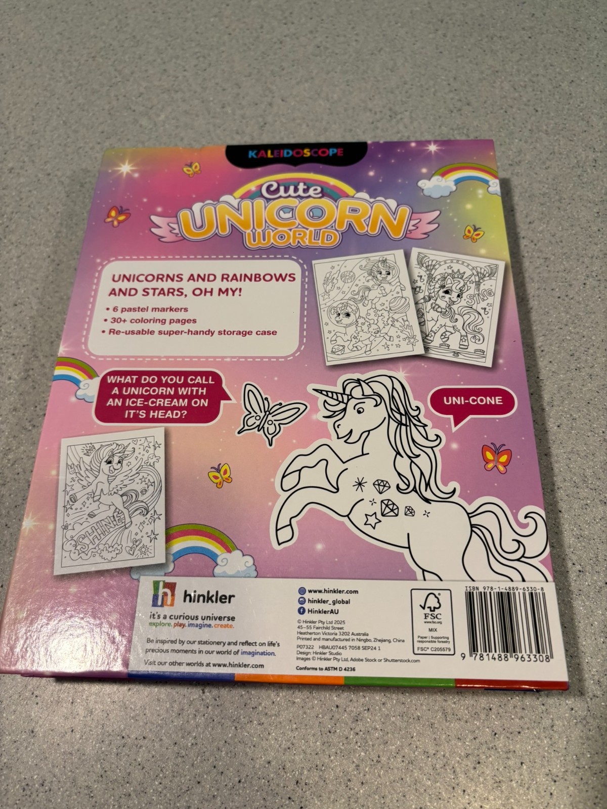 Kaleidoscope Cute Unicorn World Coloring Kit – Pastel Markers & 30 Coloring Pgs.