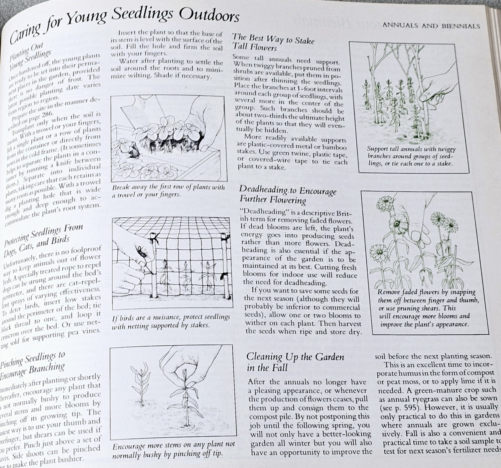 Reader&rsquo;s Digest Illustrated Guide to Gardening Various 672 Pages Hardcover 1977