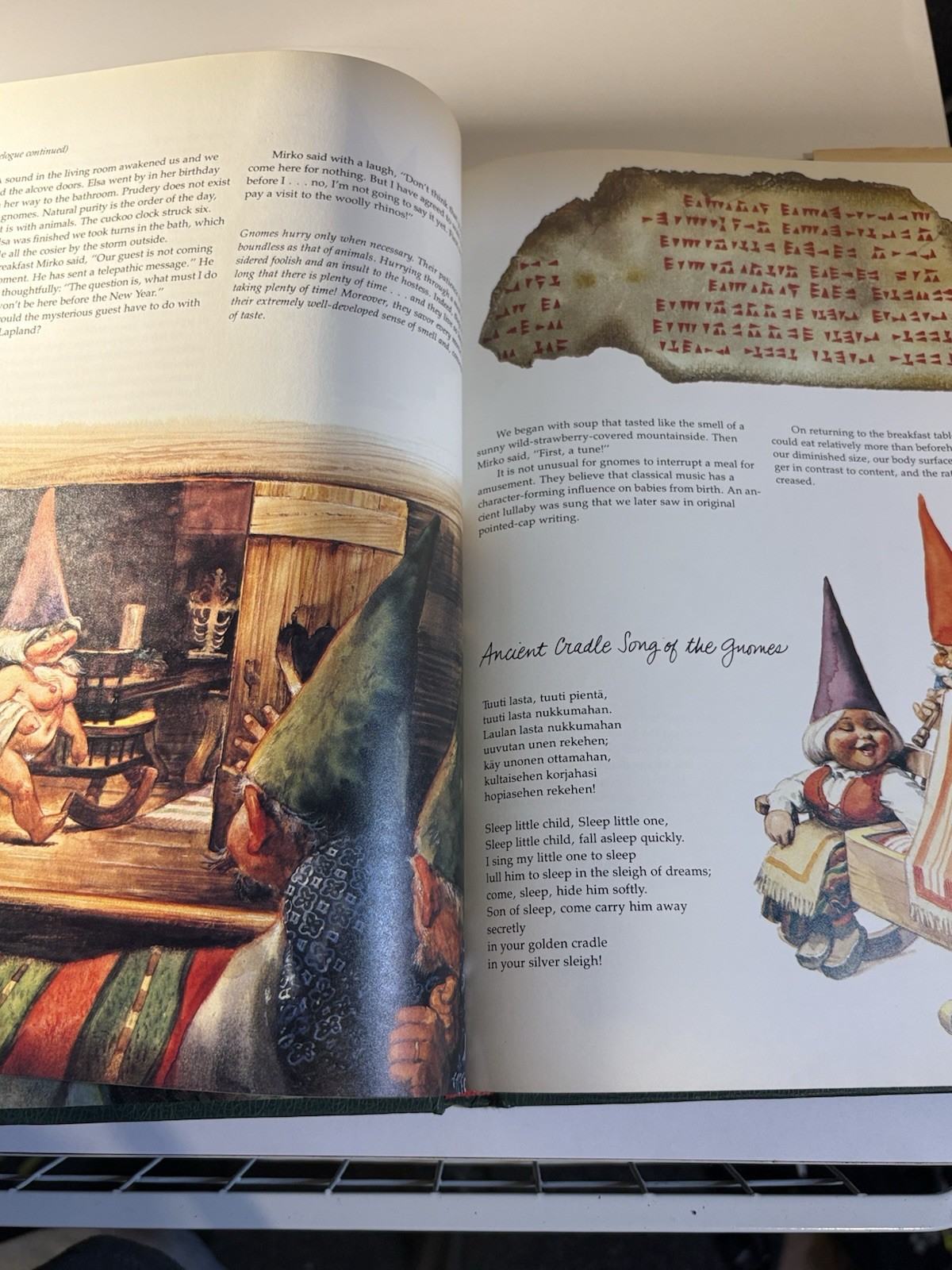 Secrets of the Gnomes by Wil Huygen and Rien Poortvliet (1982, Hardcover)