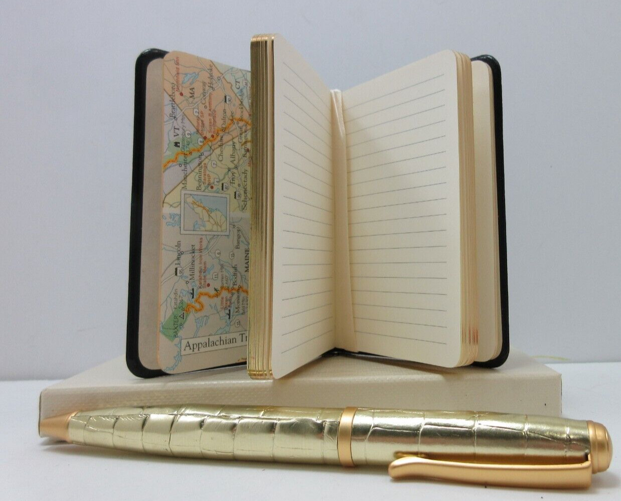 APPALACHIAN TRAIL 3×4&Prime; MIN Guide Leather Cover Notebook w Maps Info 160 Pgs NAVY