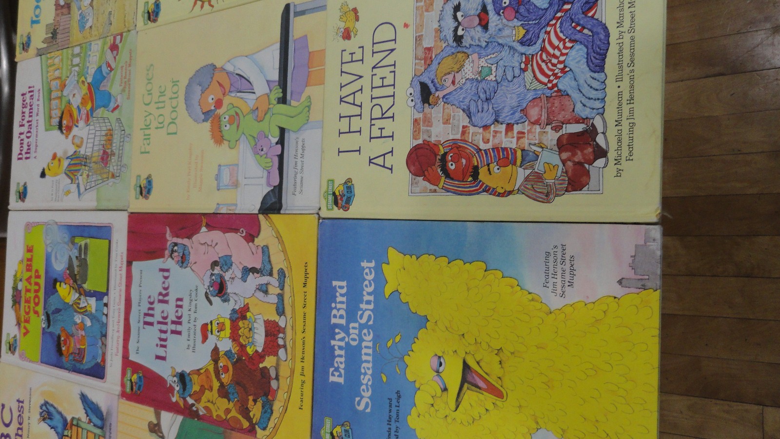 Sesame Street Book Club 1980&rsquo;s Set of 26 Books See Below for Titles & Condition
