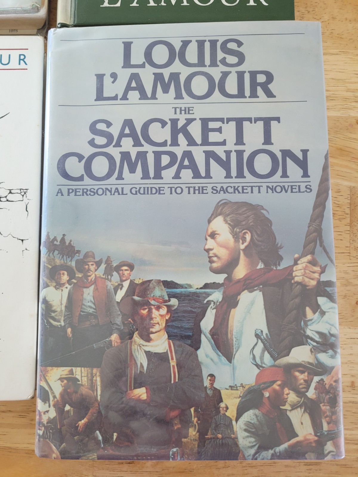 4 Louis L&rsquo;Amour Hardcover Book -2 Large Print -Sackett Companion-Ex Lib