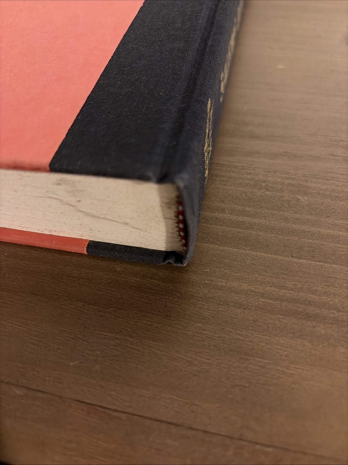 Salem&rsquo;s Lot – by Stephen King – Hardcover Book – BCE (1975)