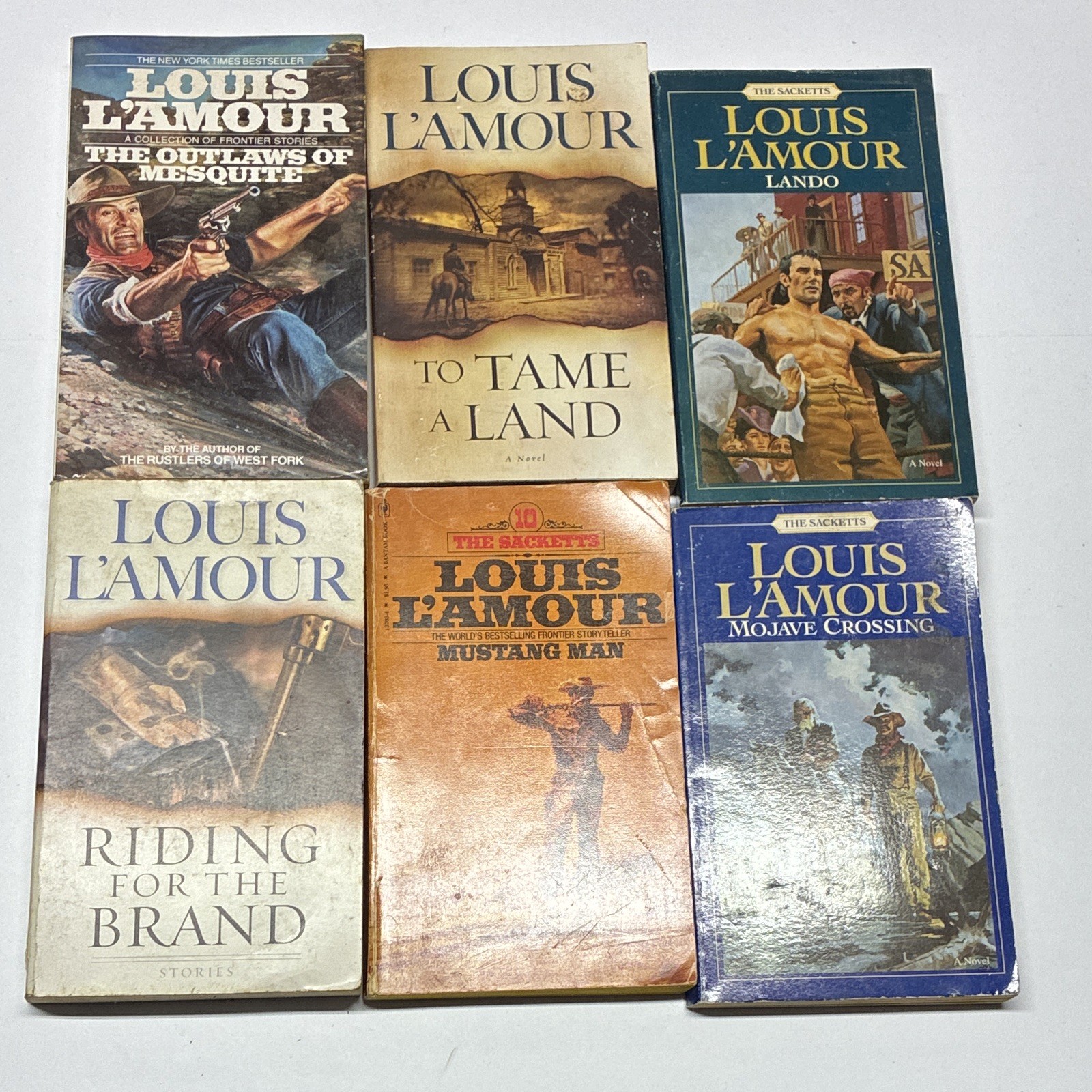 Louis L&rsquo;Amour Lot of 18 Paperback Western Novels The Sacketts Bantam Books