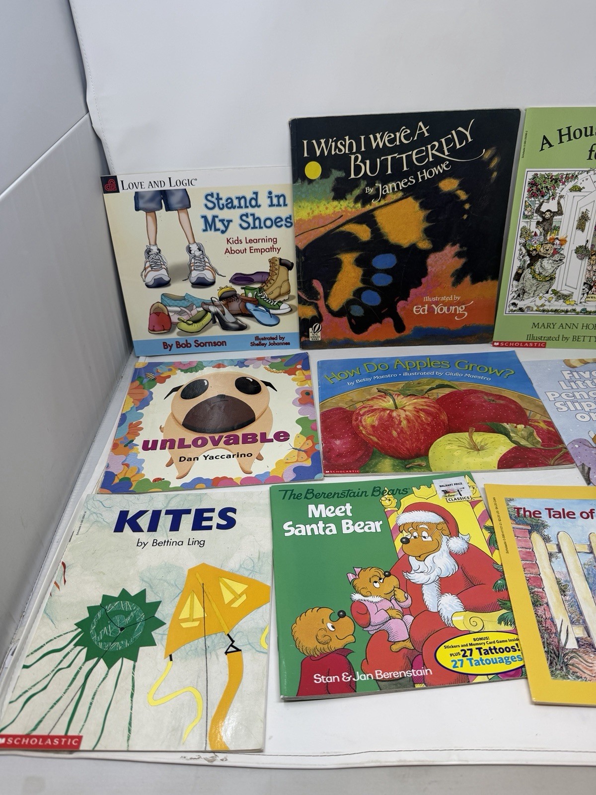 Children&rsquo;s Scholastic Picture Books Kids Paperback Storybook Storytime Lot of 12