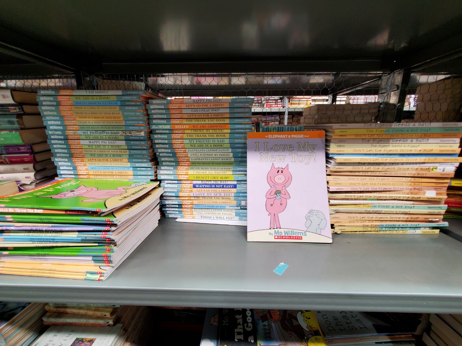 Lot of 5 Mo Willems Kids Books Elephant & Piggie/Pigeon/Knuffle Bunny – Random