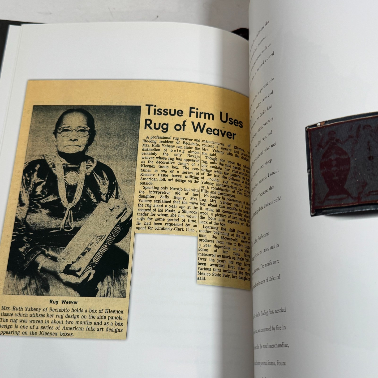 Trees in a Circle The Teec Nos Pos Story signed 1st Ltd Ed #1 Navajo Weaving