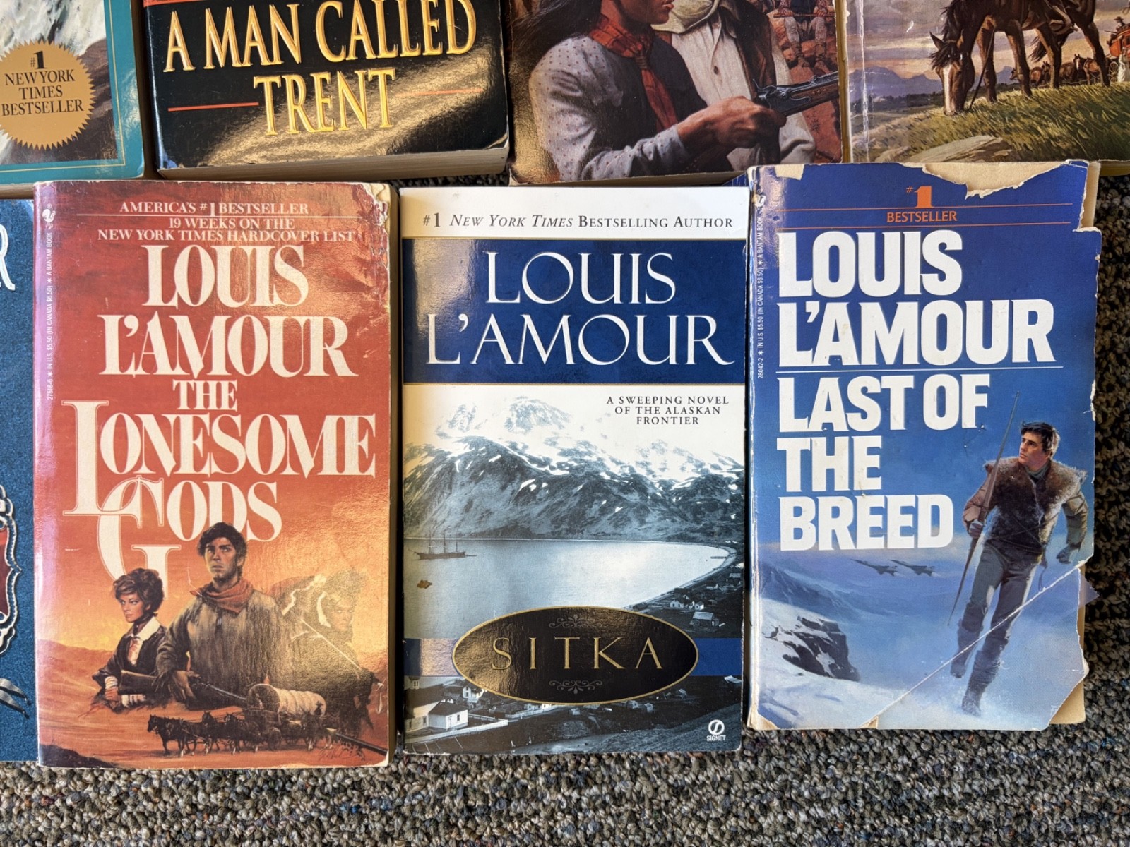 Louis L&rsquo;Amour-Author (A Collection of 13 Standalone Westerns) Lot 1420