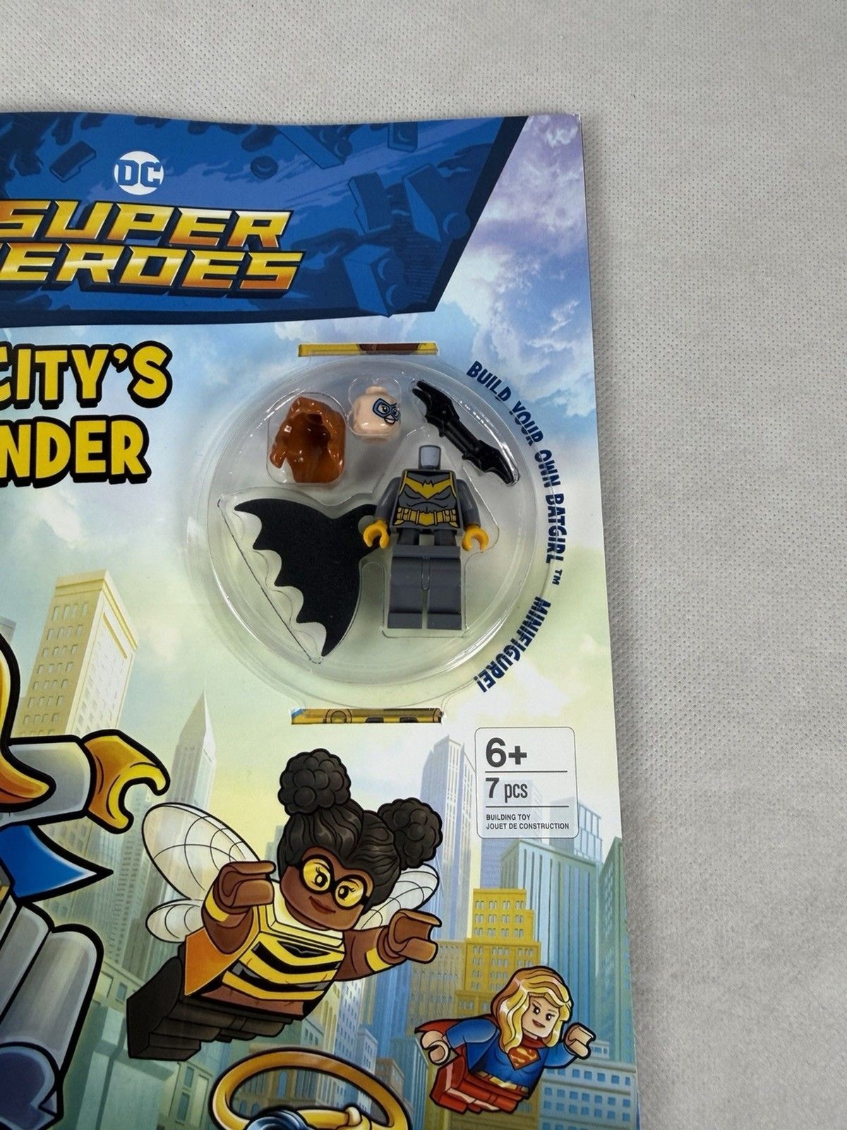 LEGO DC Super Heroes: Gotham City&rsquo;s New Defender by AMEET . NEW