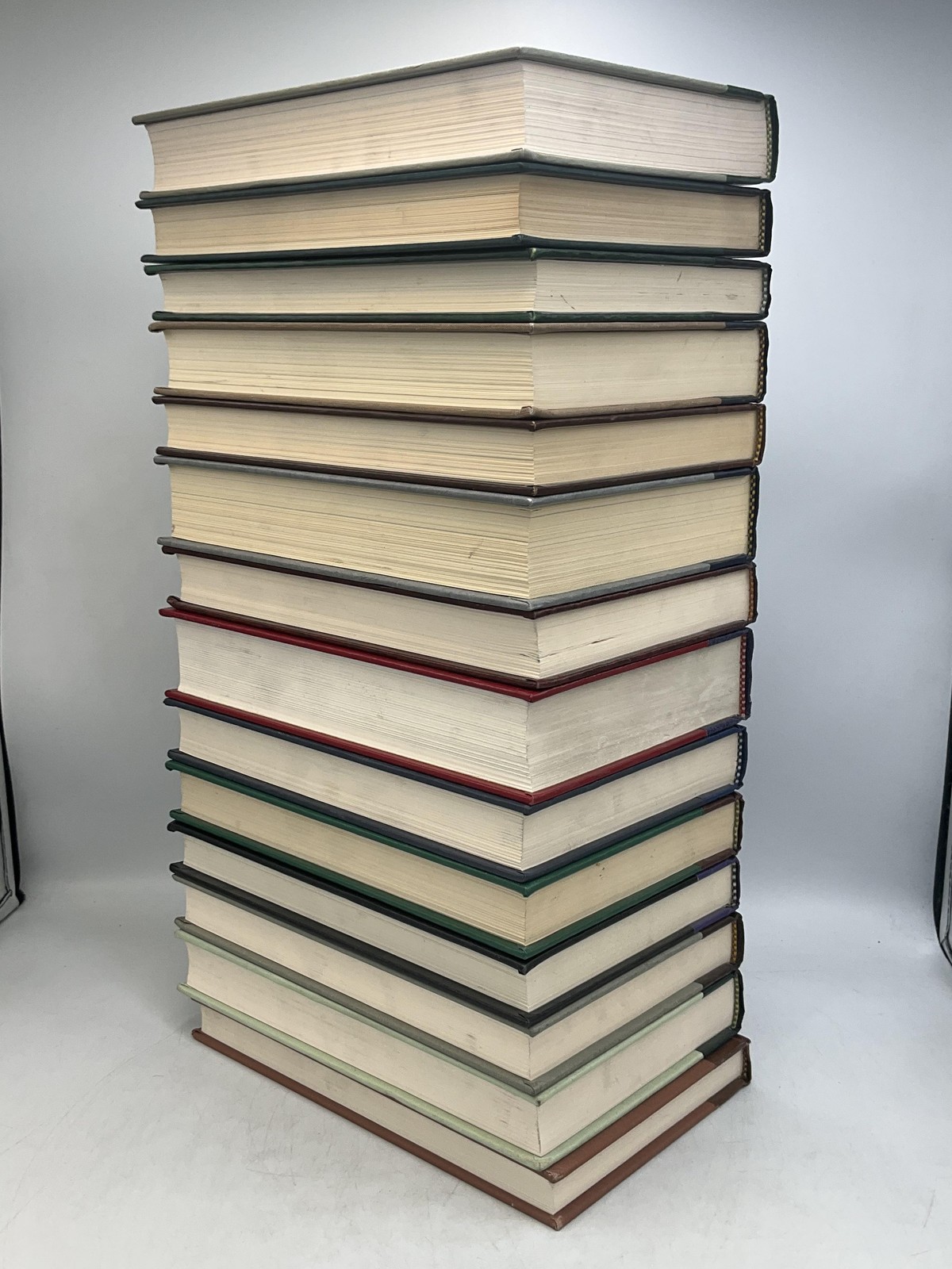 Lot Reader&rsquo;s Digest The World&rsquo;s Best Reading Various Authors Assorted Colors HC