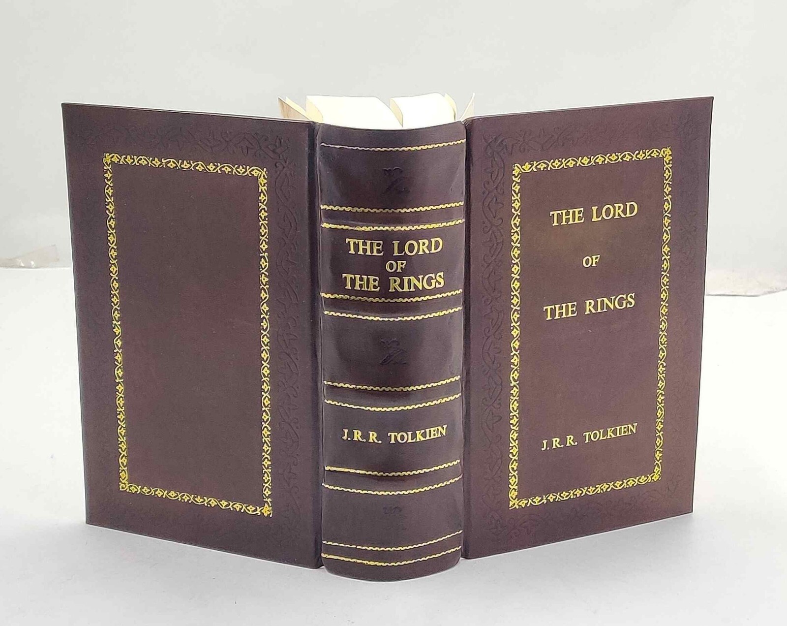 The Lord of the Rings Deluxe Edition [PREMIUM LEATHER BOUND]