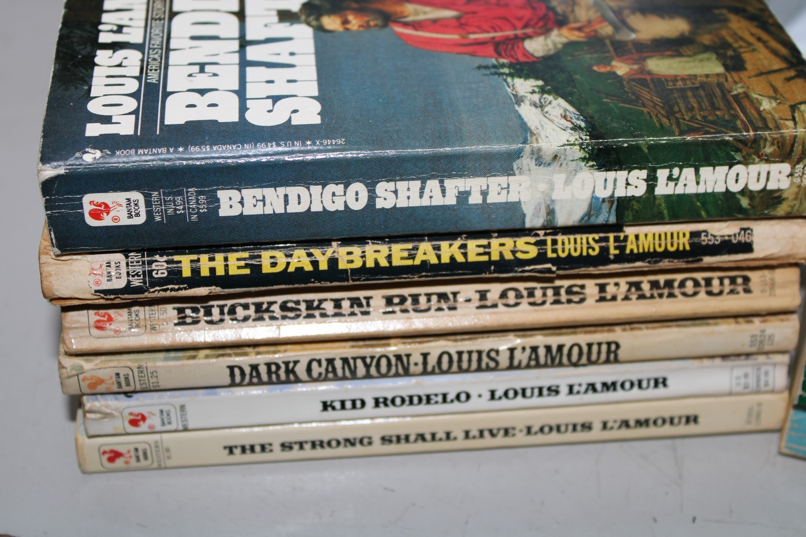 Louis L&rsquo;Amour Vintage Paperback Set Of 10 Books