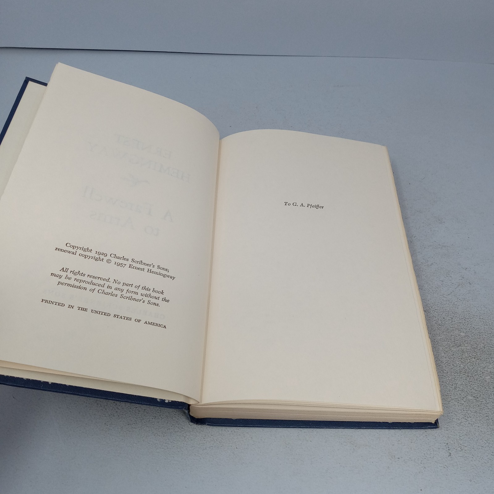 A Farewell to Arms: 1957 Charles Scribner&rsquo;s Sons Hardcover by Ernest Hemingway