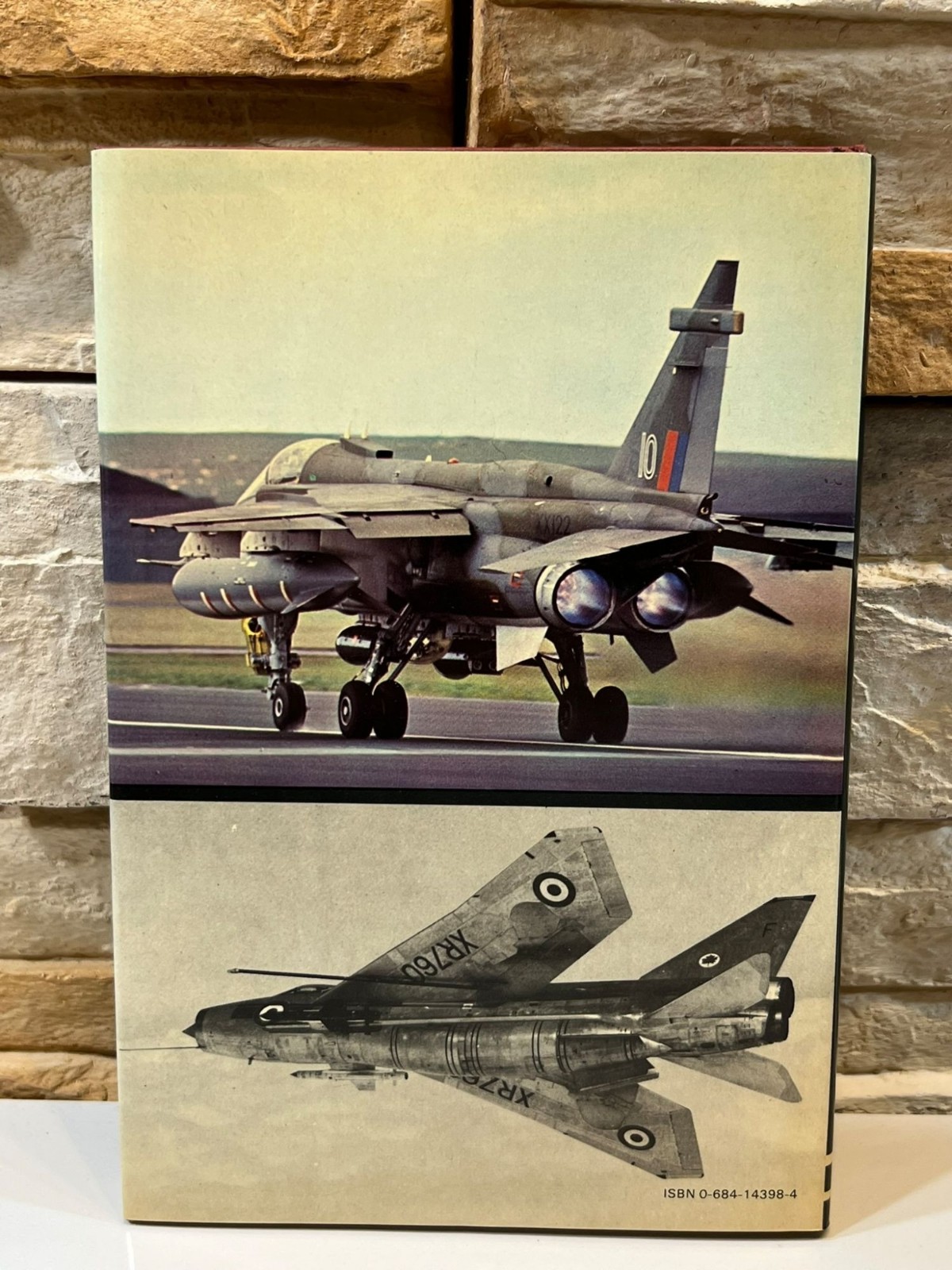 Military Aircraft of the World John W. R. Taylor & Gordon Swanborough Revised Ed
