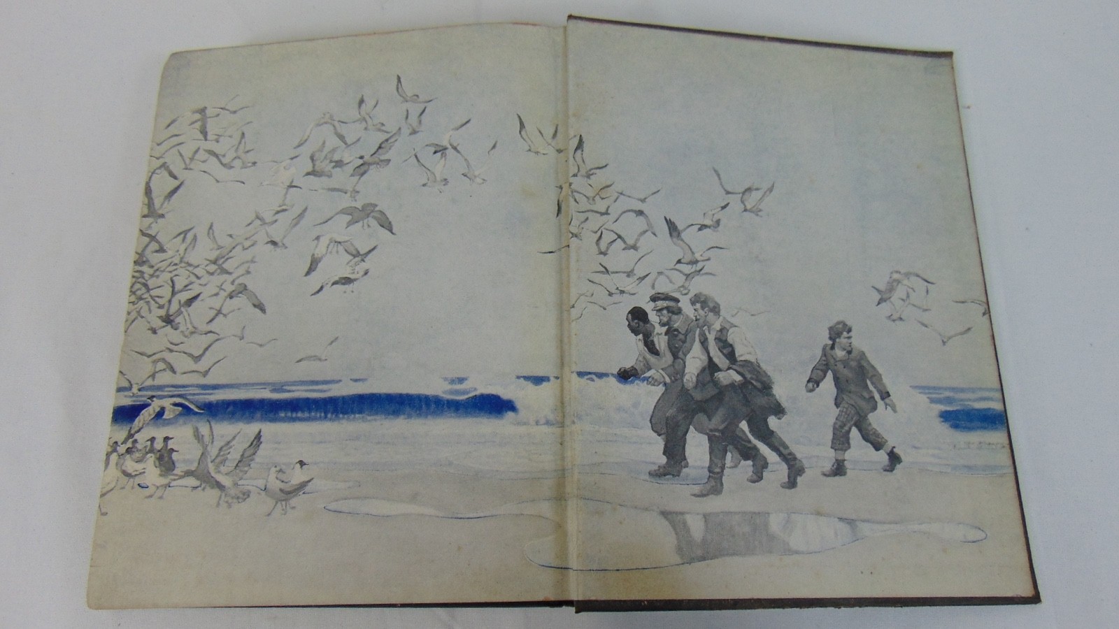 The Mysterious Island Jules Verne Book, Scribner&rsquo;s, 1918 / 30 Hard cover Book