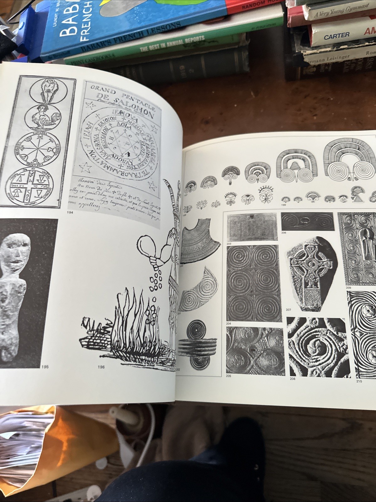 French Folk Art Jean Cuisenier 1977 1st Edition 1st Printing HC MINT Ships Fast