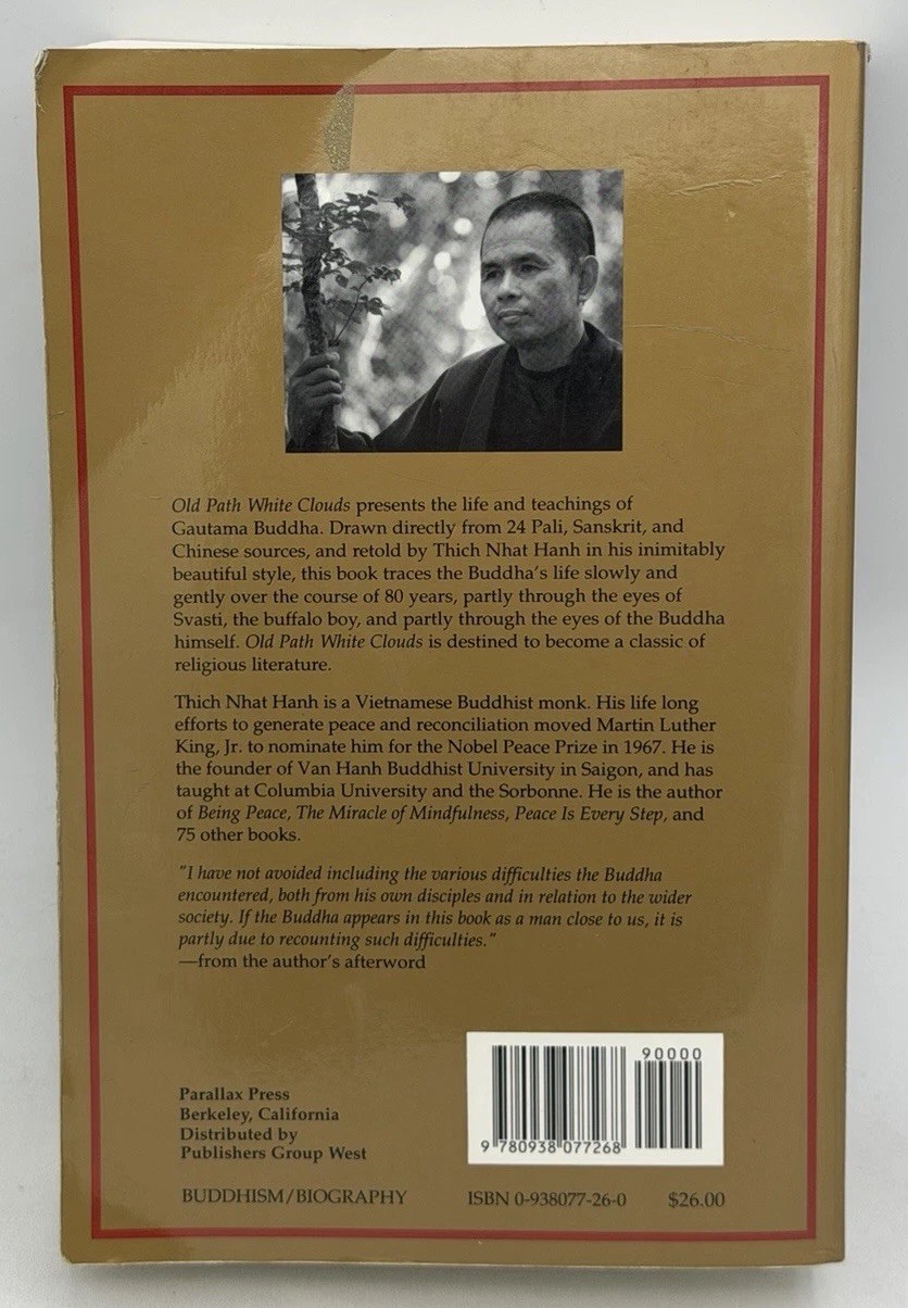 Old Path White Clouds : Walking in the Footsteps of the Buddha – PB