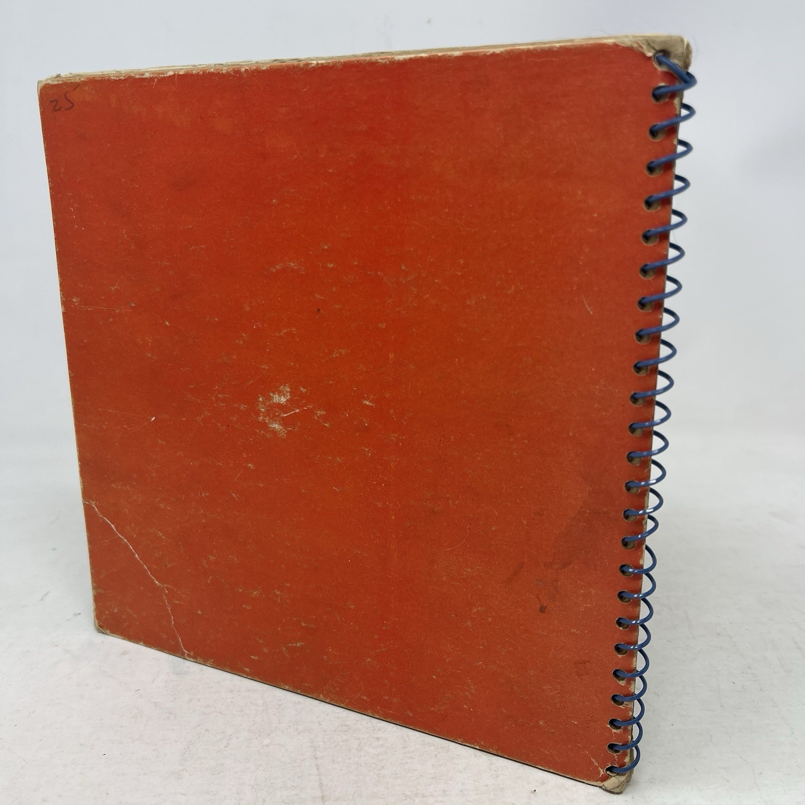Benny Beaver and Fuzzy Bear Animated Novelty Book 1945 Complete Clean