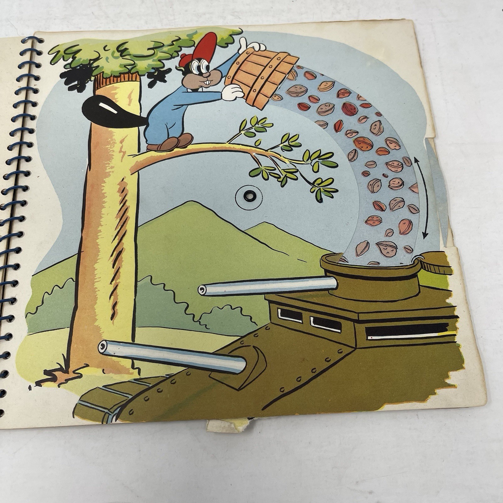 Benny Beaver and Fuzzy Bear Animated Novelty Book 1945 Complete Clean
