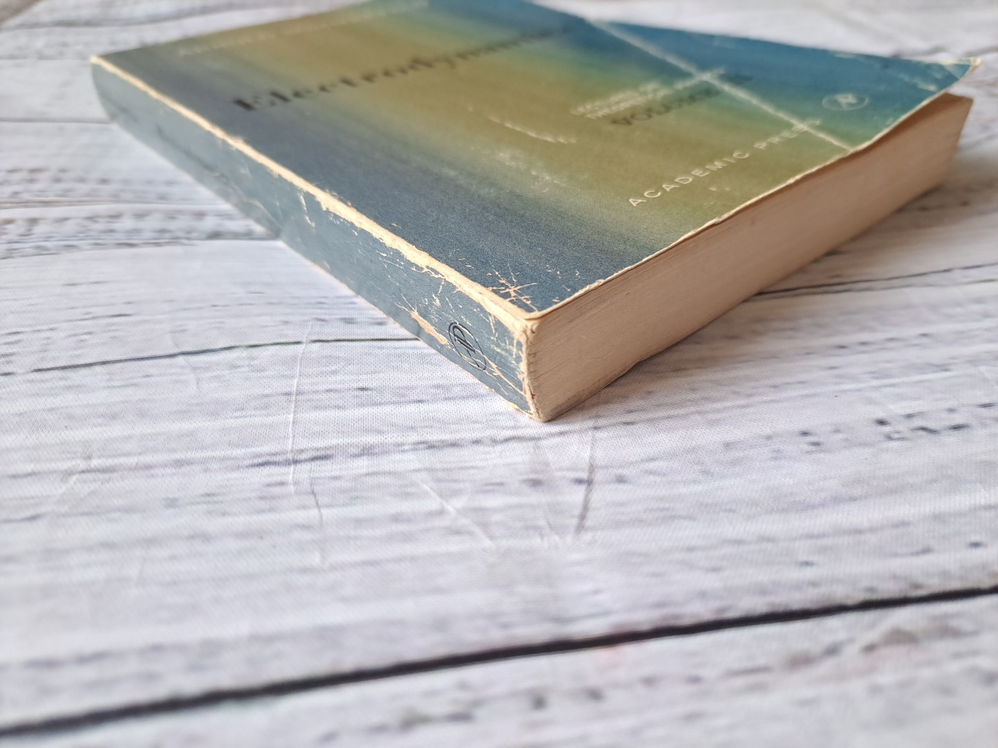ELECTRODYNAMICS: LECTURES ON THEORETICAL PHYSICS: 3 By Arnold Sommerfeld