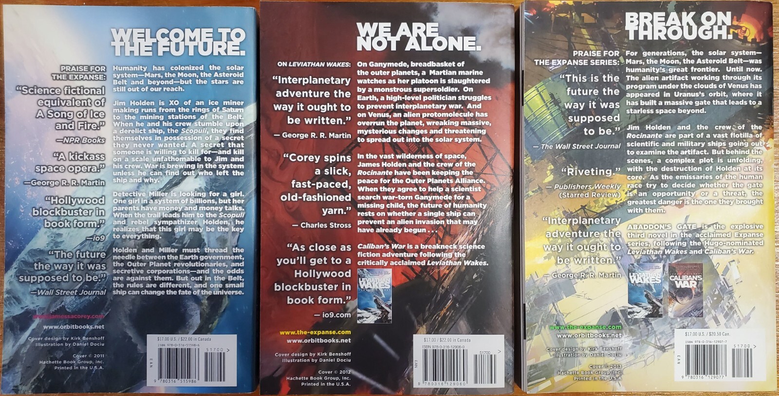 First 3 Volumes of the « Expanse » book series, Vol 1 signed
