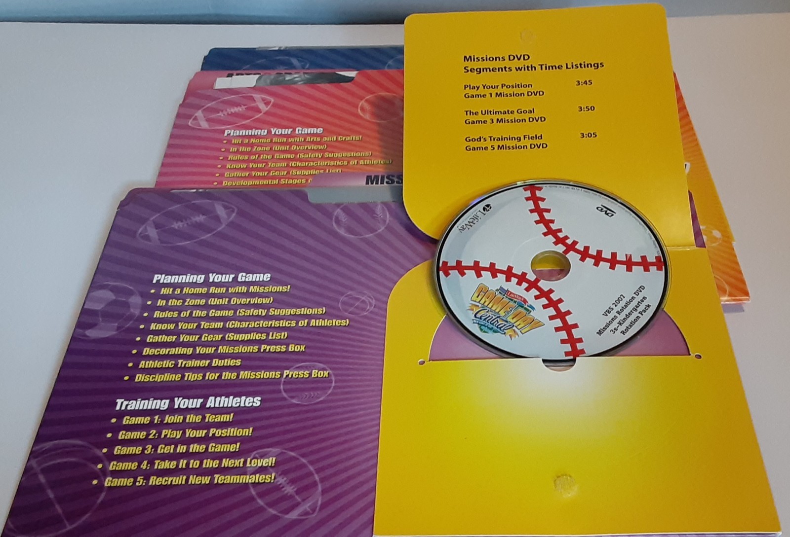 Lifeway&rsquo;s Game Day Central 2007 VBS 3s Kindergarten Rotation Pack DVD/CD/CD-Rom