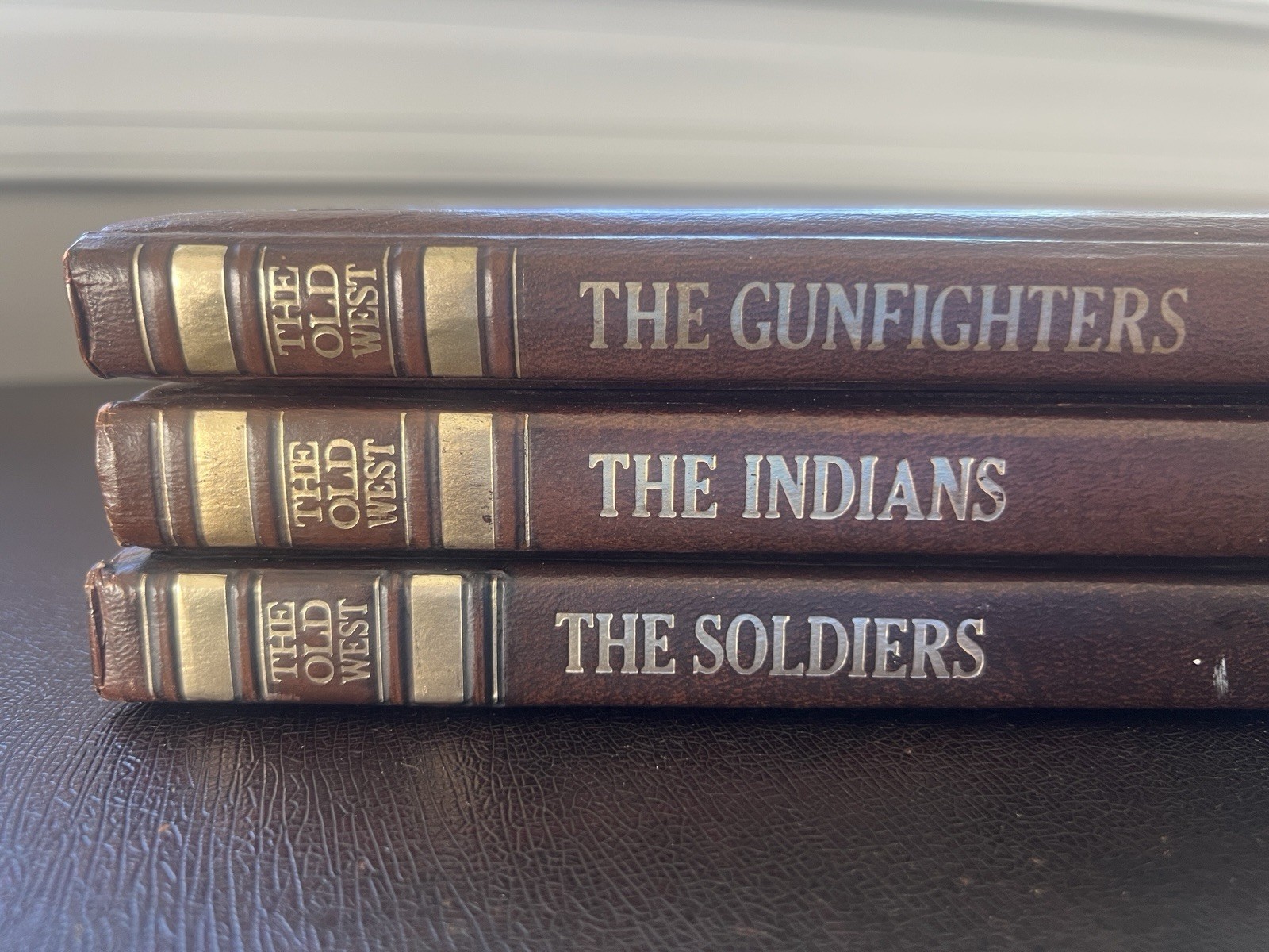 Three volumes from the « Time-Life Books: The Old West » series GC