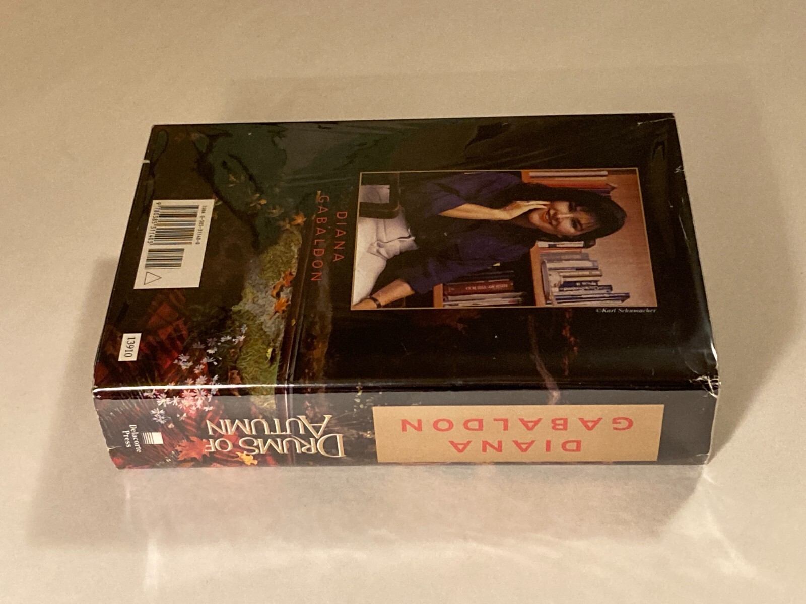 Drums of Autumn by Diana Gabaldon; 1997 Book Club Edition, VG+ / VG