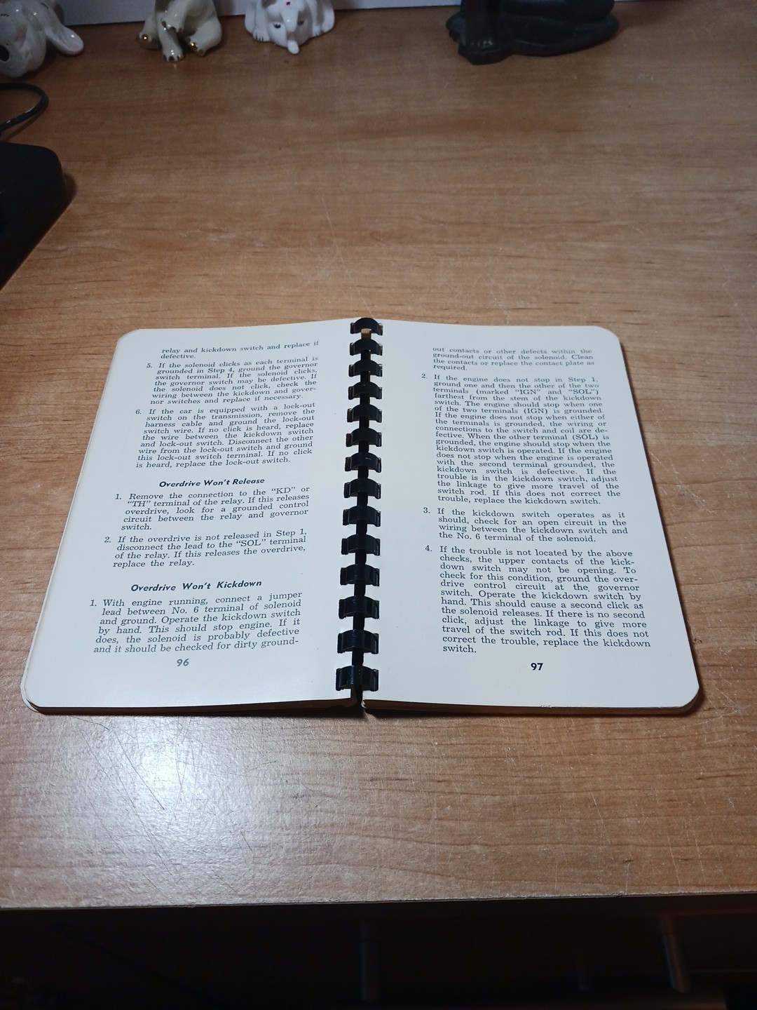 MOTOR&rsquo;S Automobile Trouble Shooter Service Repair Manual Book 4th Edition 1956