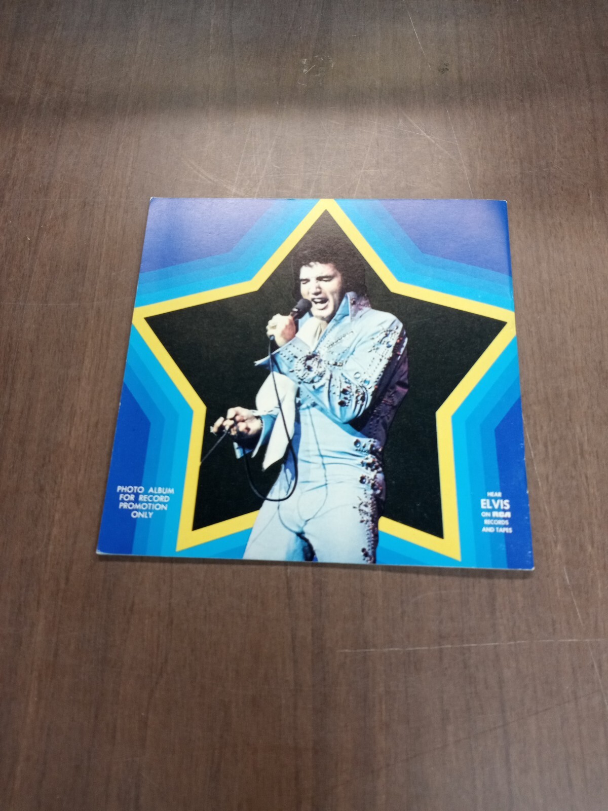 Elvis Presley Memories of Elvis Series RCA Records Booklet 16 pages