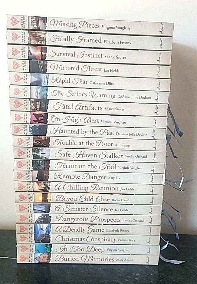 Annie&rsquo;s HEARTS IN PERIL Book Lot 21 HC DJ Inspirational Fiction Mystery Series