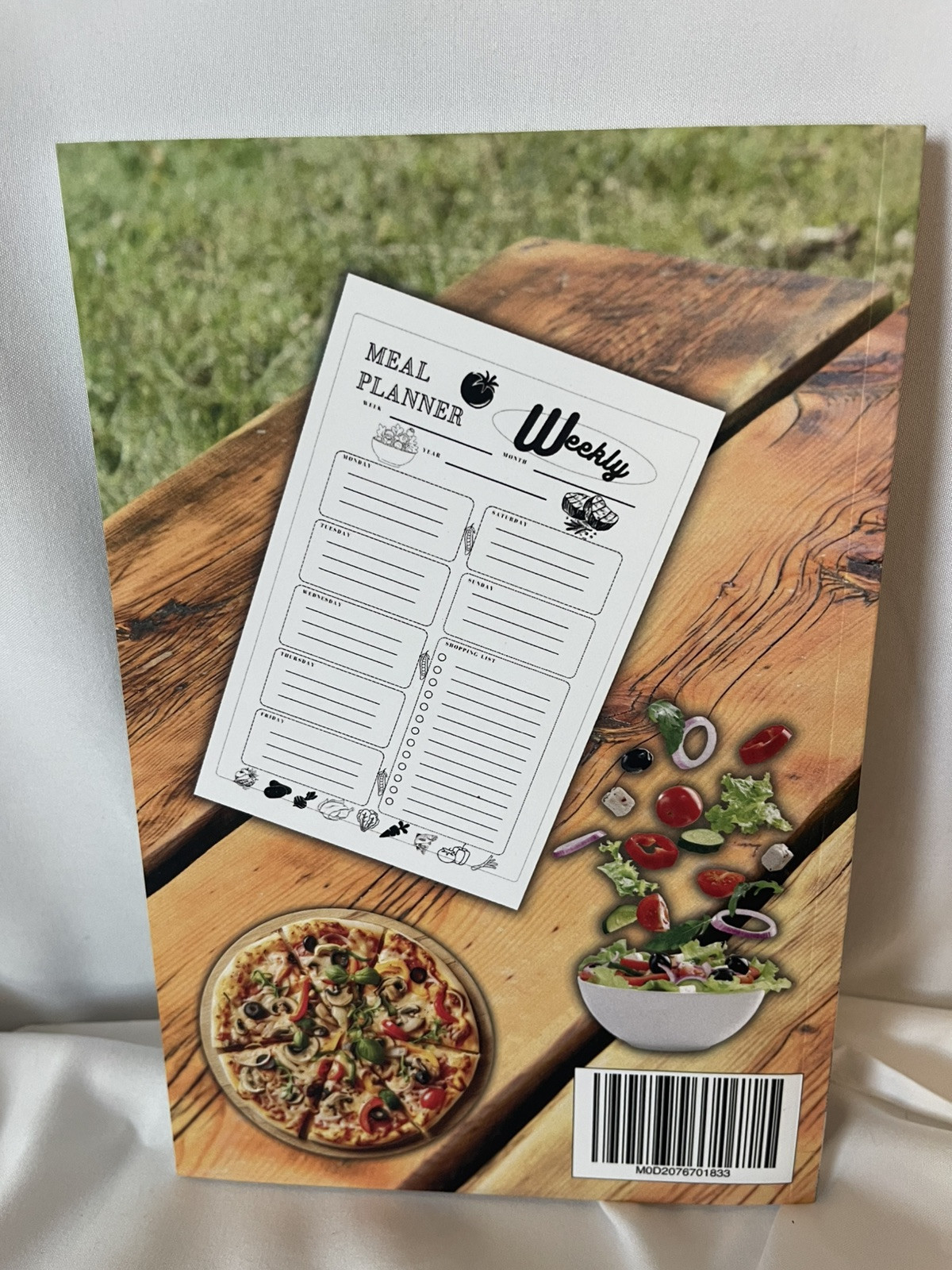 Two Year of Meal Planning 53 pages 6&Prime;x9&Prime;