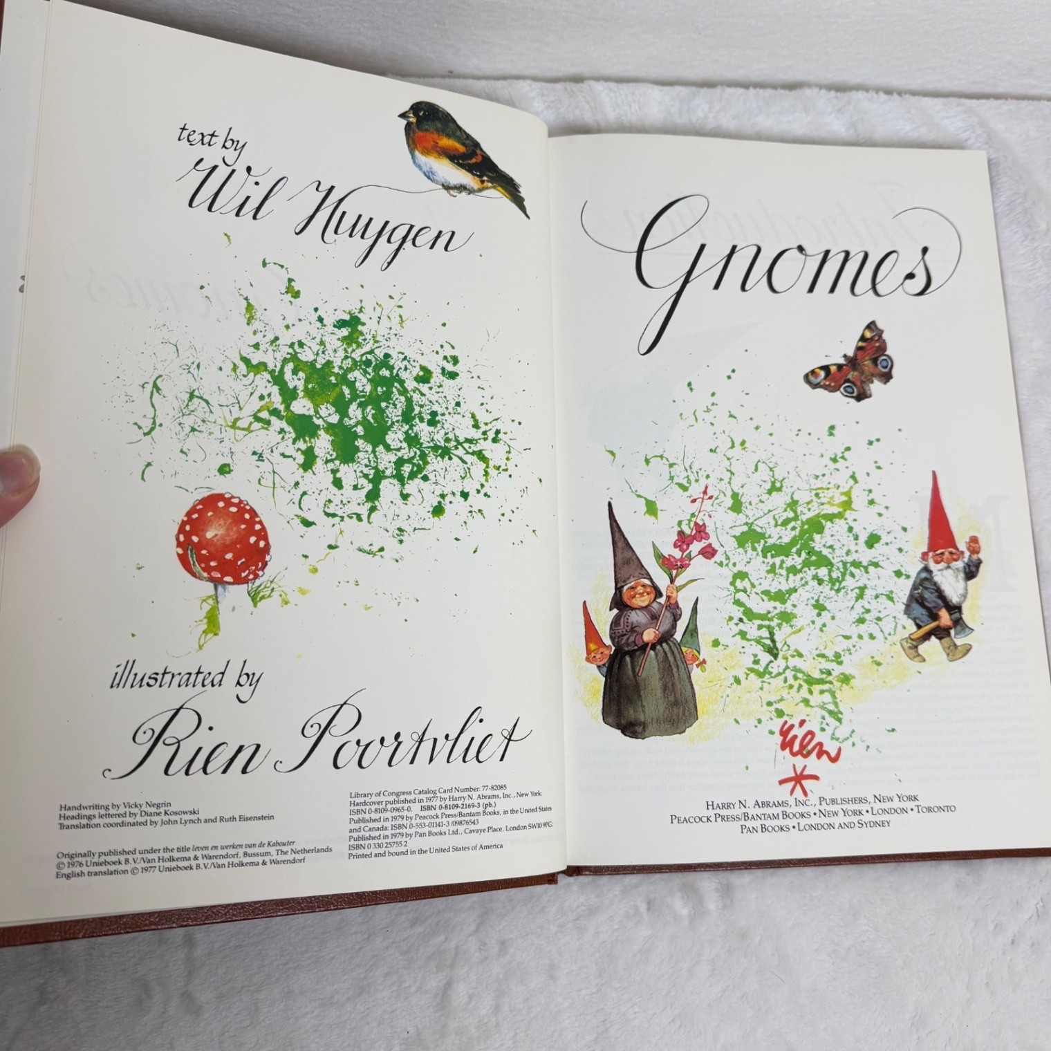 Gnomes by Wil Huygen & Rien Poortvliet 1977 Hardcover Illustrated Dust Jacket