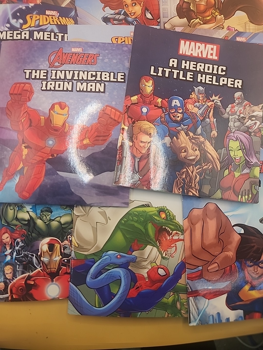 Lot 16 Marvel Children&rsquo;s Mini Books Spider-Man Autumn Publishing Paperback 2023