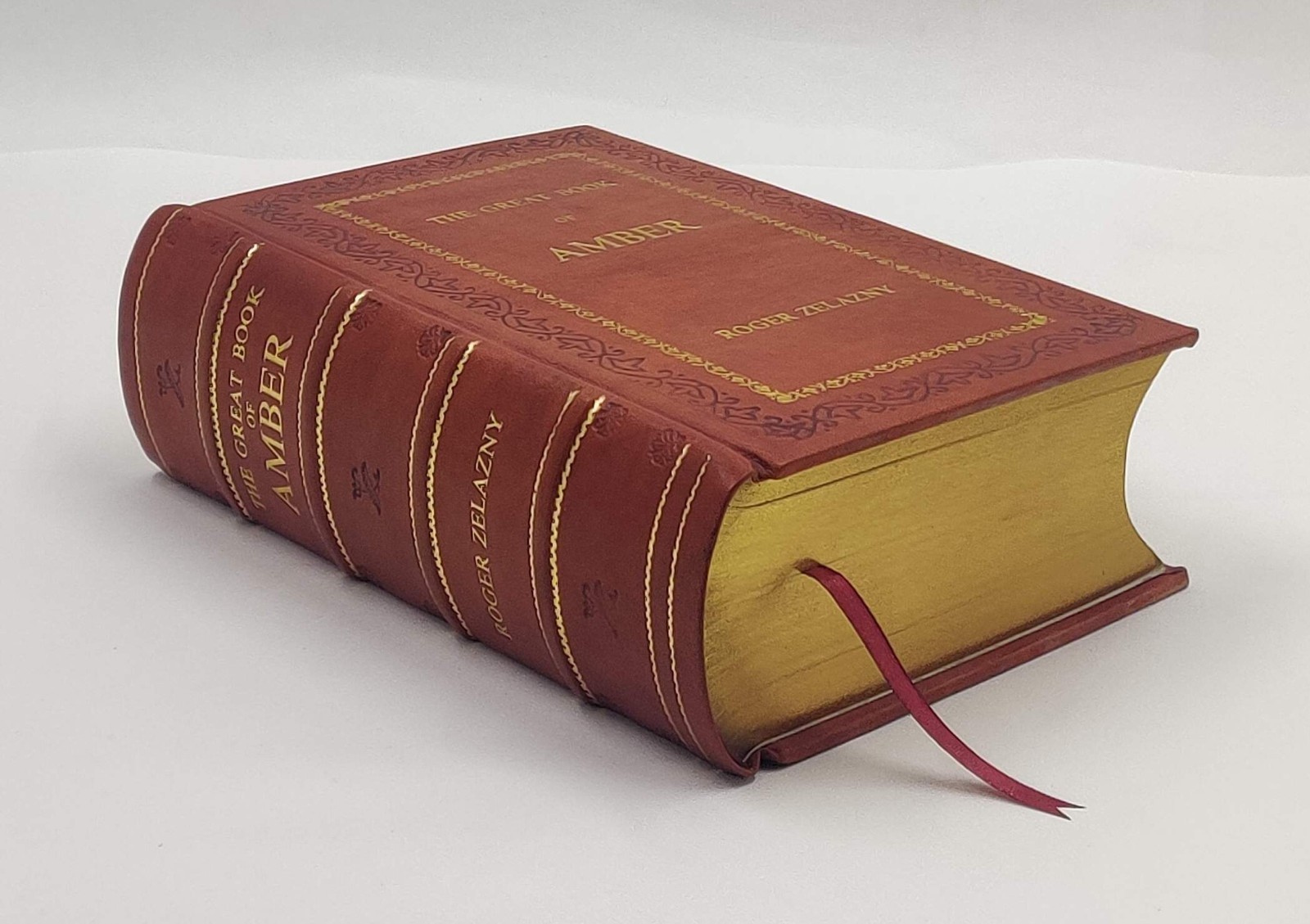 The Great Book of Amber: The Complete Amber Chronicles, 1-10 by [Royal Edition]
