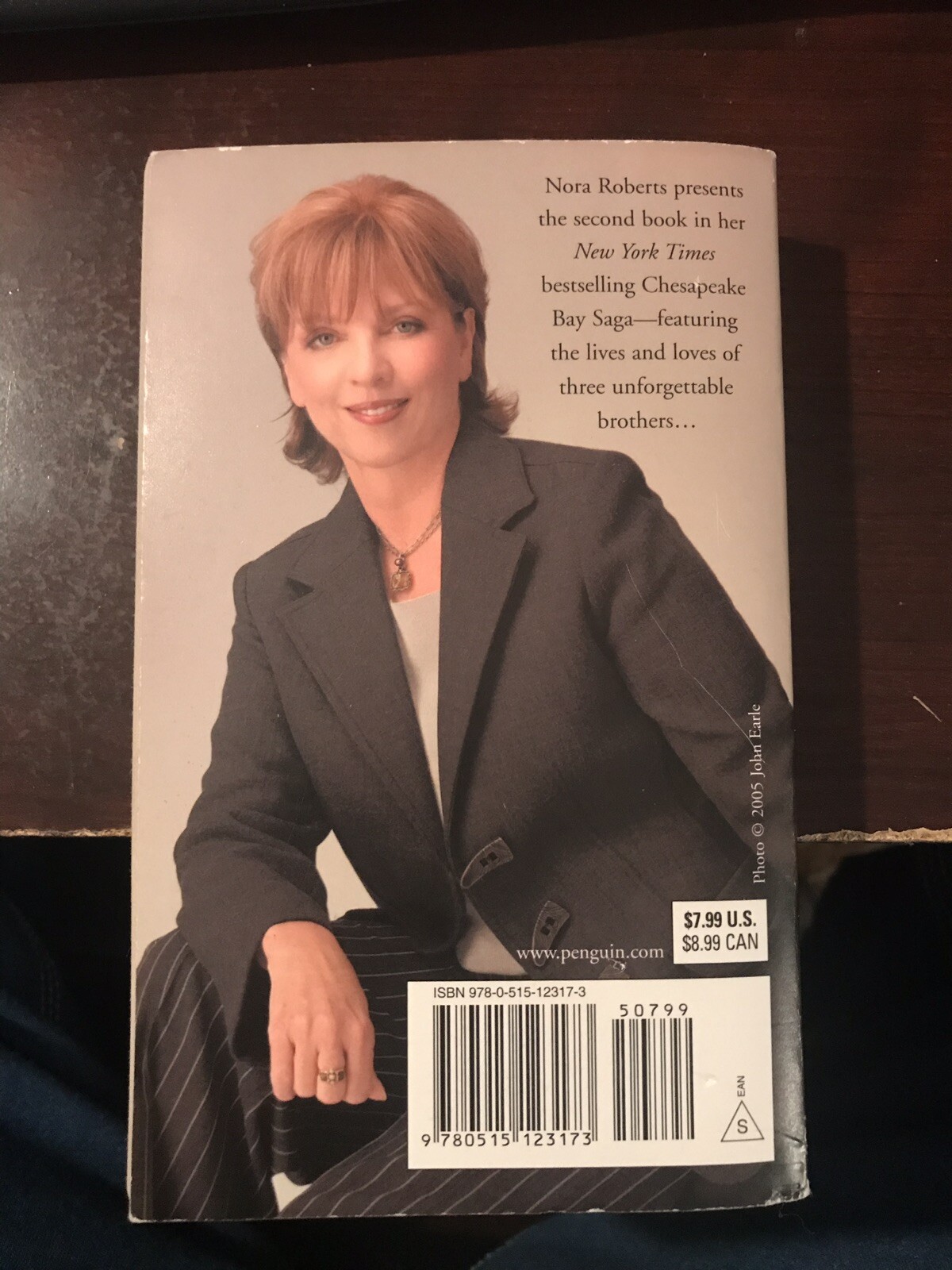 1998 « Rising Tides » Book by Nora Roberts – Used, 342 Pages, Paperback