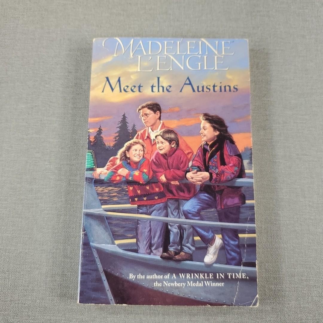 MADELEINE L&rsquo;ENGLE 6 Paperback Book Lot~ Wrinkle ~ Waters ~ Wind ~ Swiftly ~ Moon