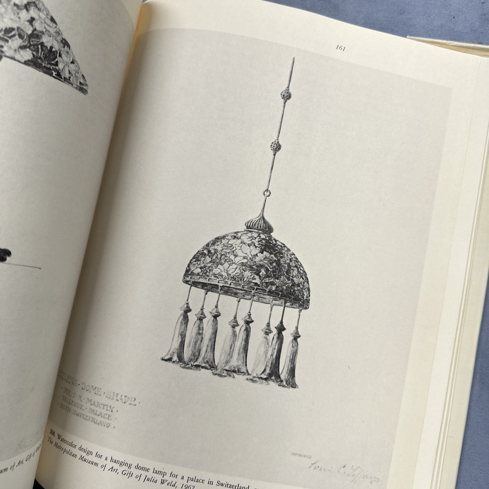 Louis C Tiffany&rsquo;s Glass Bronzes Lamps by Robert Koch Complete Collector&rsquo;s Guide