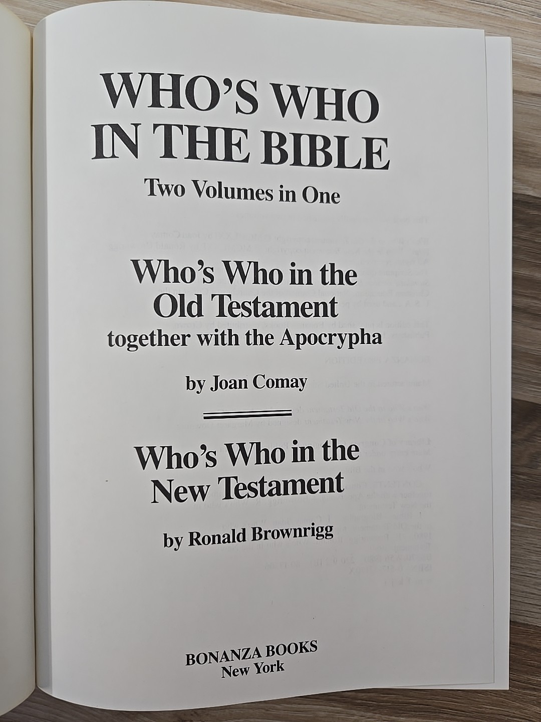 WHO&rsquo;S WHO IN THE BIBLE Two vols in One Old And New Testament & Apocrypha HC 1980