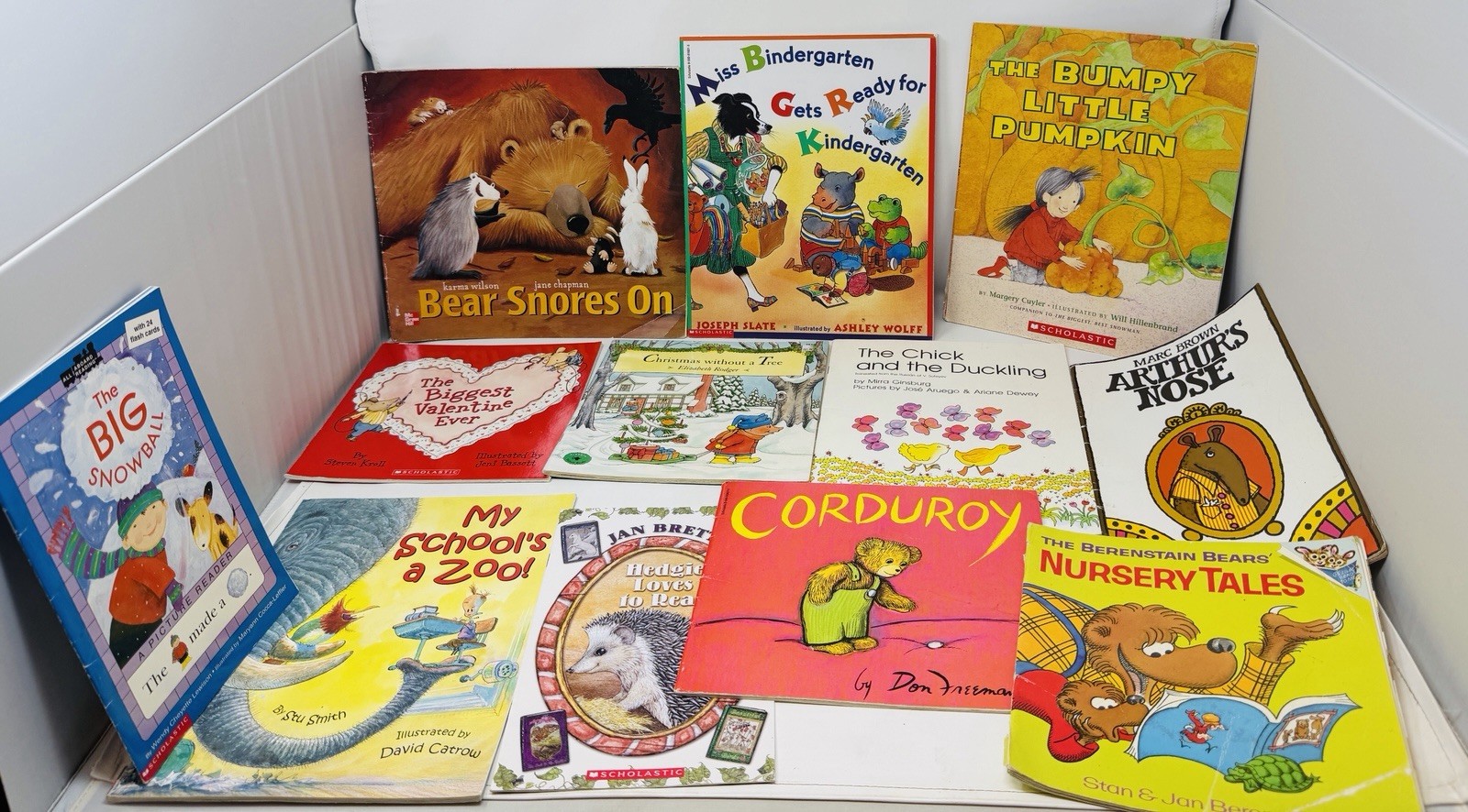 Children&rsquo;s Scholastic Picture Books Kids Paperback Storybook Storytime Lot of 12