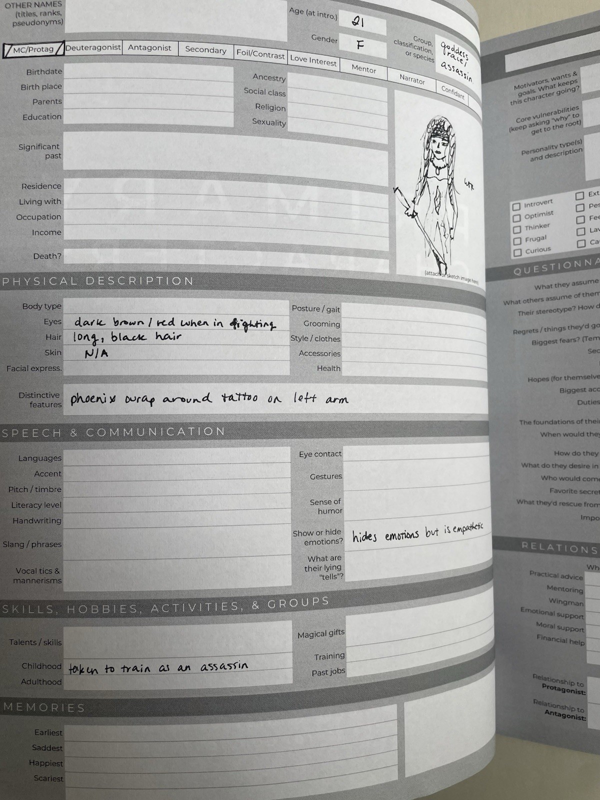 The Only Character Workbook You&rsquo;ll Ever N by Holladay, T.M. LC4