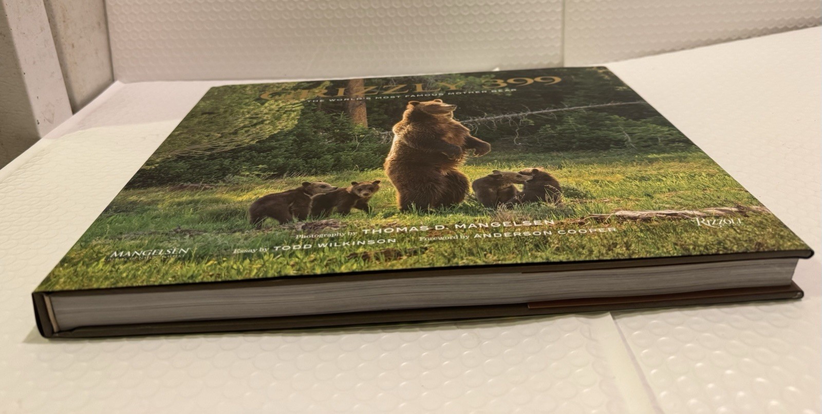 Grizzly 399: World&rsquo;s Most Famous Mother Bear, The by Thomas D. Mangelsen HC .