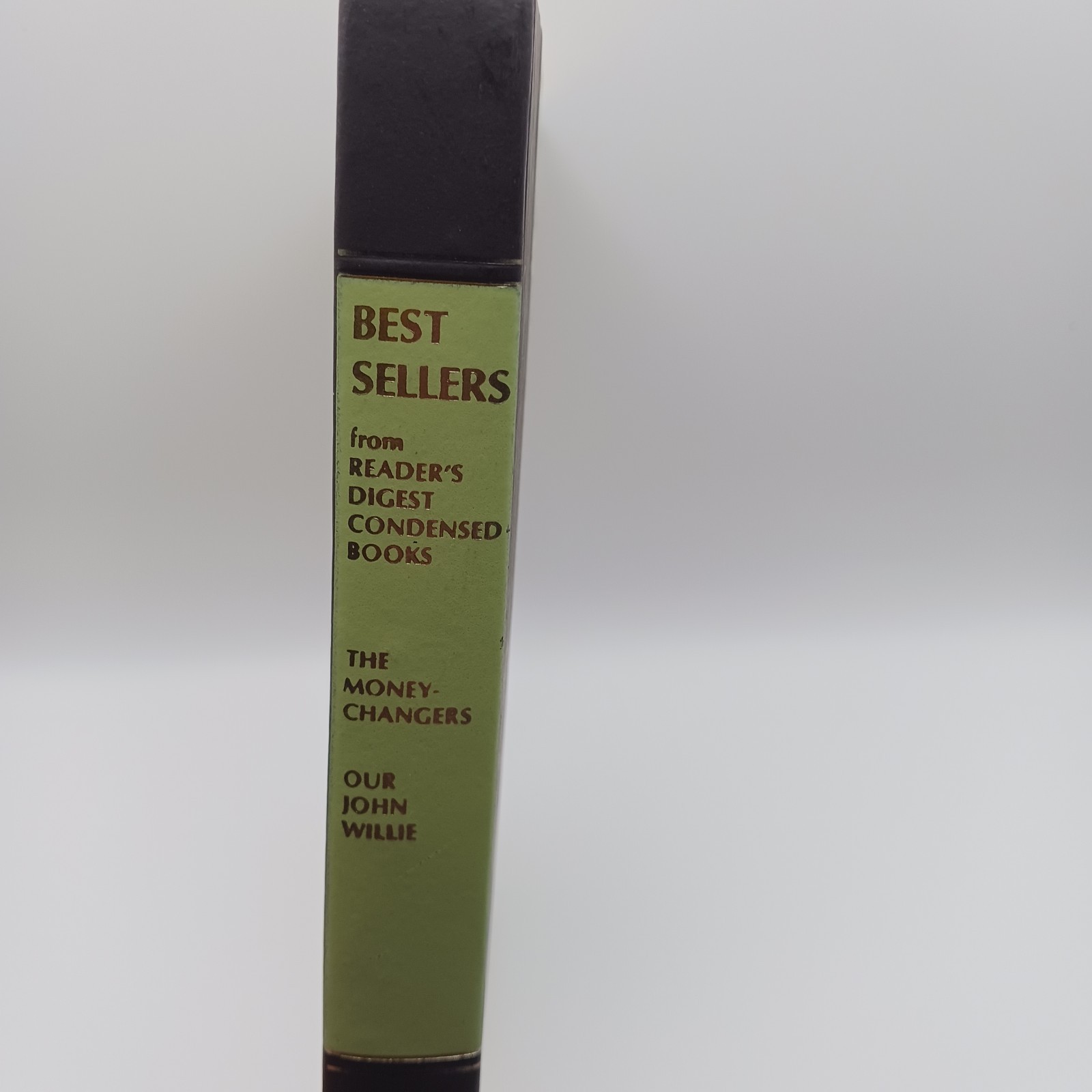 1976 Best Sellers Reader&rsquo;s Digest Condensed Books-Money Changers/Our John Willie