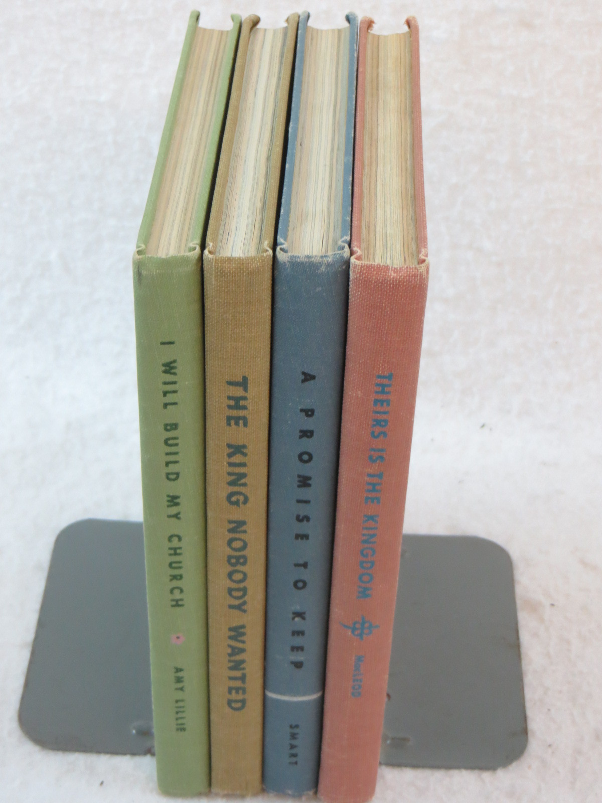 Lot of 4 THE WESTMINSTER PRESS ILLUSTRATED CHILDREN&rsquo;S RELIGIOUS BOOKS c1949